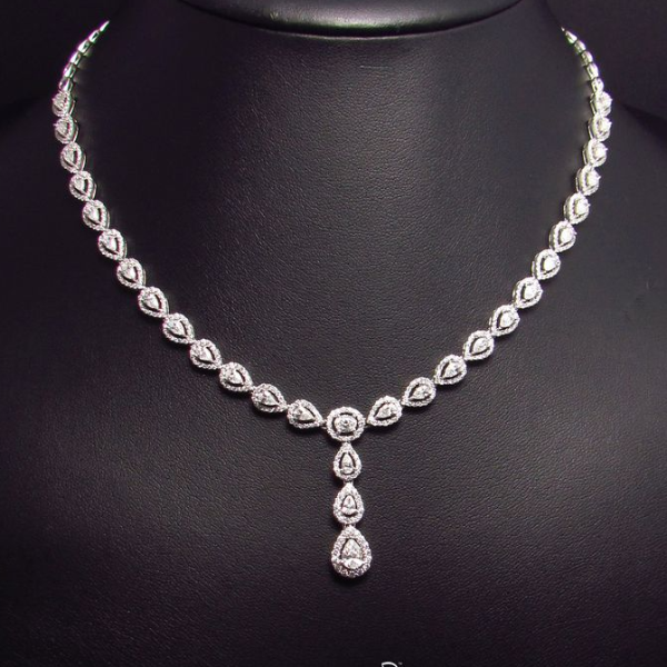 Product : Daimond Set